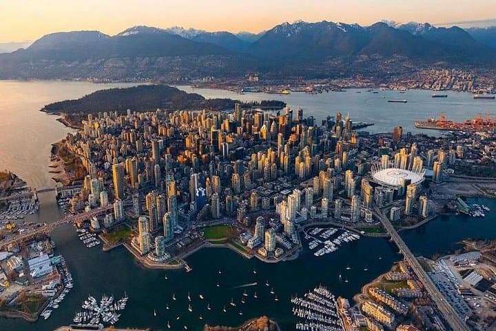 Vancouver Day Tour: Granville Island, Stanley Park & City Highlights photo 1