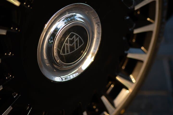 Dubai Private Maybach VAN Transfer — Luxury Airport & City Transfers photo 5