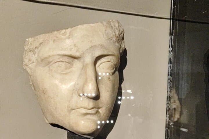 Private Day Tour to Pompeii and Herculaneum from Naples photo 6