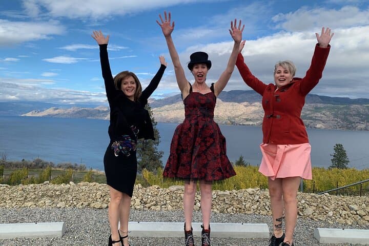 Summerland Half-Day Wine Tour on Bottleneck Drive — Tastings, Views & Local Winery Stories