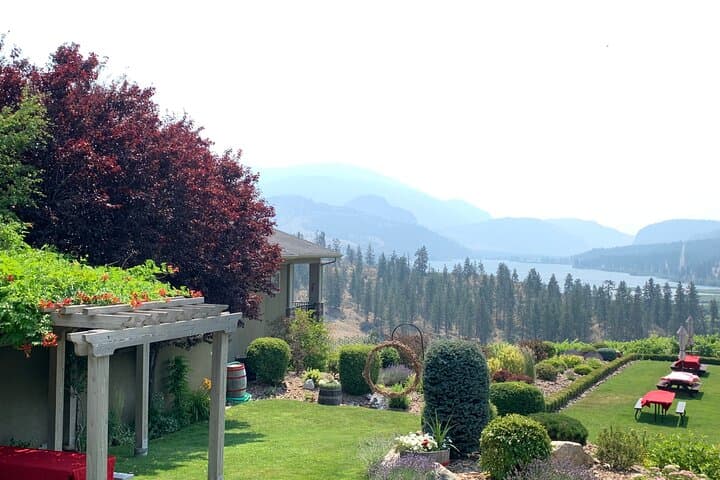 Okanagan Falls Full-Day Wine Tour & Lunch on Corkscrew Drive photo 3