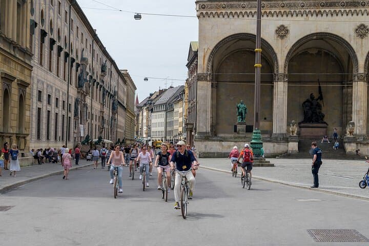 Munich Private City Bike Tour: Pedal Through the English Garden to Hofbräukeller photo 3