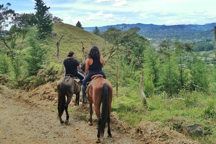 Medellin Horseback & ATV Private Tour — Two-in-One Countryside Adventure photo 2