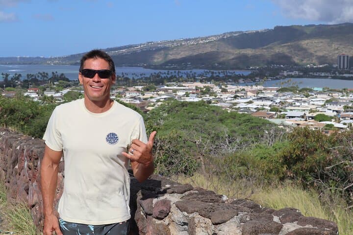 South East Oahu Adventure: Surf, Hikes & Hidden Beaches with a Local Guide photo 3