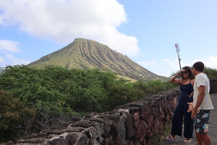 Oahu Circle Island Tour: Snorkel with Turtles, Hike Makapuʻu & Taste North Shore Shrimp photo 4