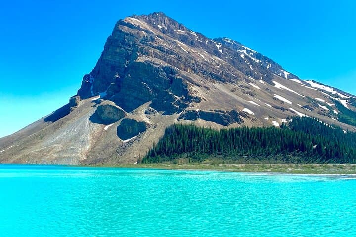 Banff to Lake Louise, Moraine Lake and the Icefields Parkway — Full-Day Scenic Tour
