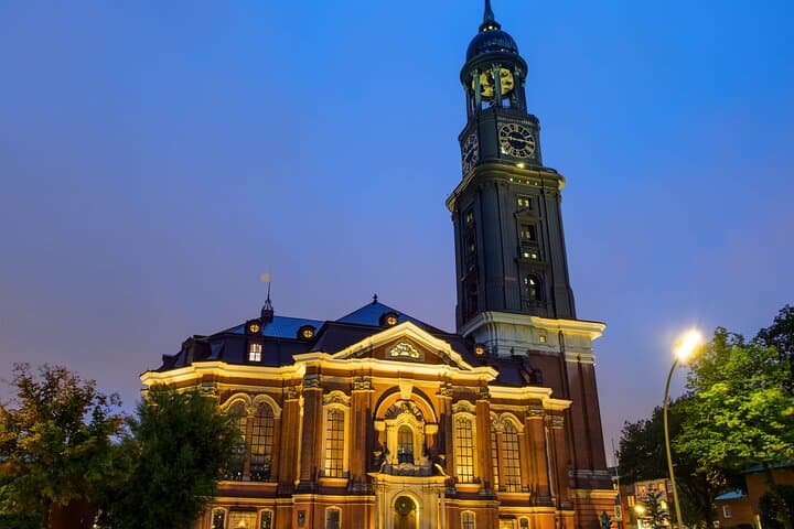 Hamburg After Dark: Private Old Town & St. Pauli Reeperbahn Night Walk photo 5
