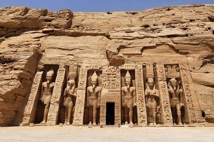 Abu Simbel by Plane: Private Full-Day Tour from Cairo to Ramses II Temples photo 4