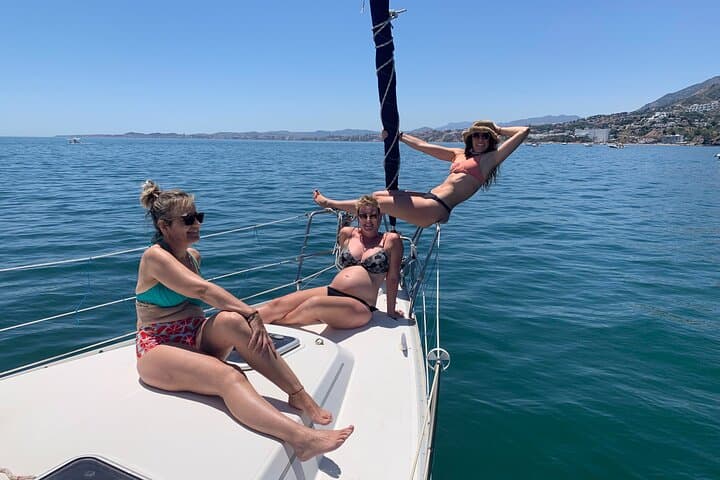 Private 2-Hour Sailing Experience from Puerto Banús: Golden Mile by Sea photo 2
