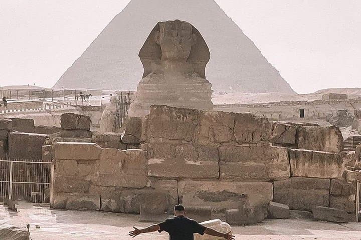 Giza Pyramids Horse Carriage Half-Day Tour — Private Ride to the Great Pyramid photo 3