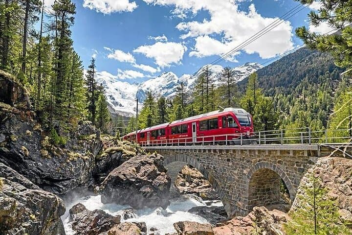 Bernina Red Train and St Moritz Day Trip from Milan — Scenic Bernina Express Rail photo 4