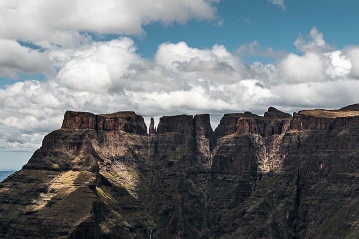 3-Day Mnweni Drakensberg Hike: Cave Camping, 40km High-Altitude Trek photo 2