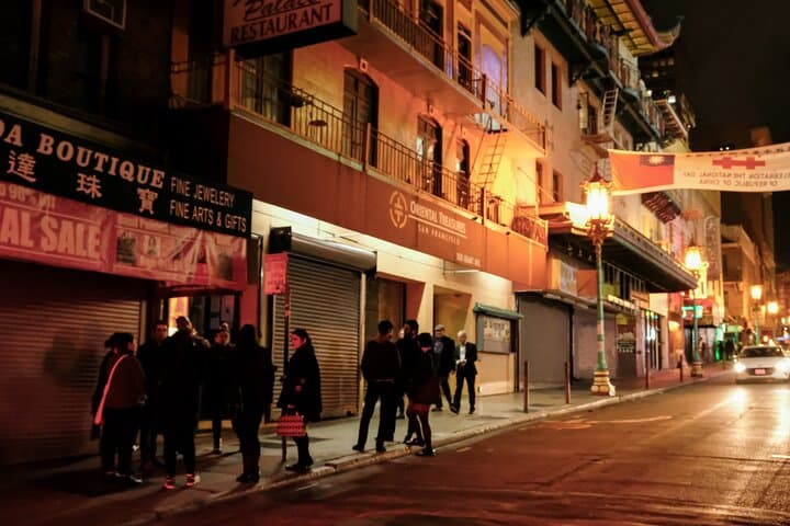 Walk with Spirits: Haunted Pub Crawl & Ghost Tour in San Francisco photo 5
