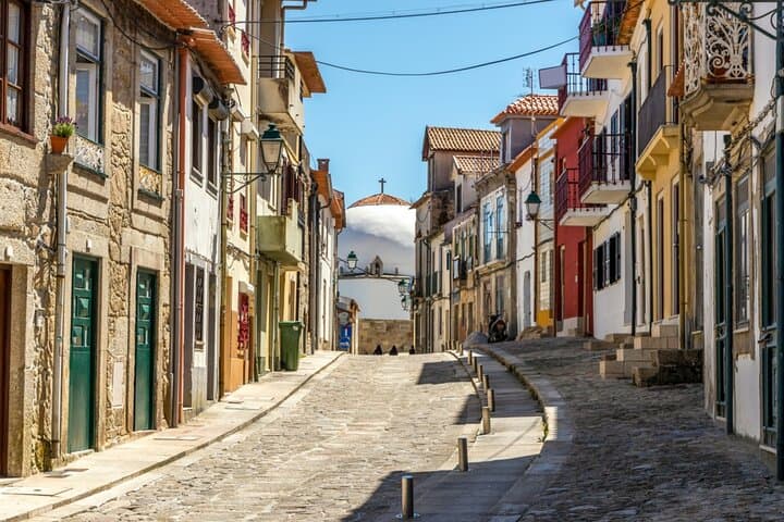 Love in Porto: Self-Guided Romantic City Exploration Game photo 3