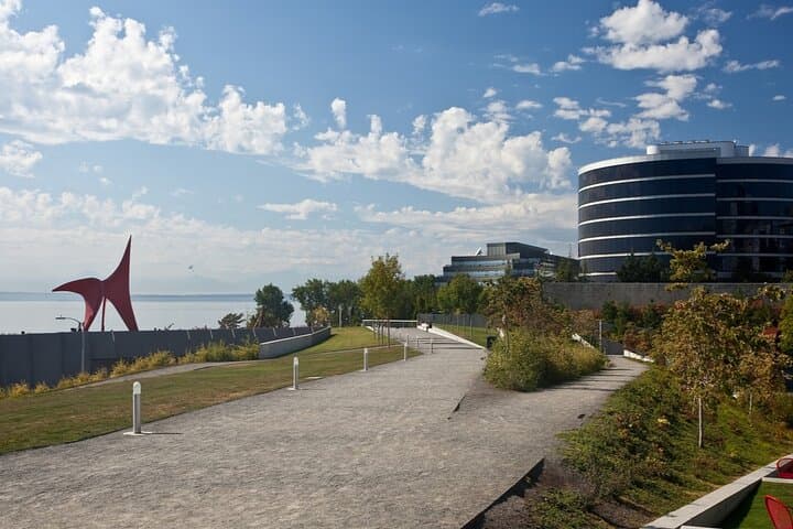 Seattle Time Travel Exploration Game: Solve Clues Across Seattle Center & Waterfront photo 6