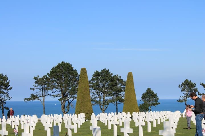 Discover D-Day: A Private Journey Through Normandy's Historic Beaches photo 3