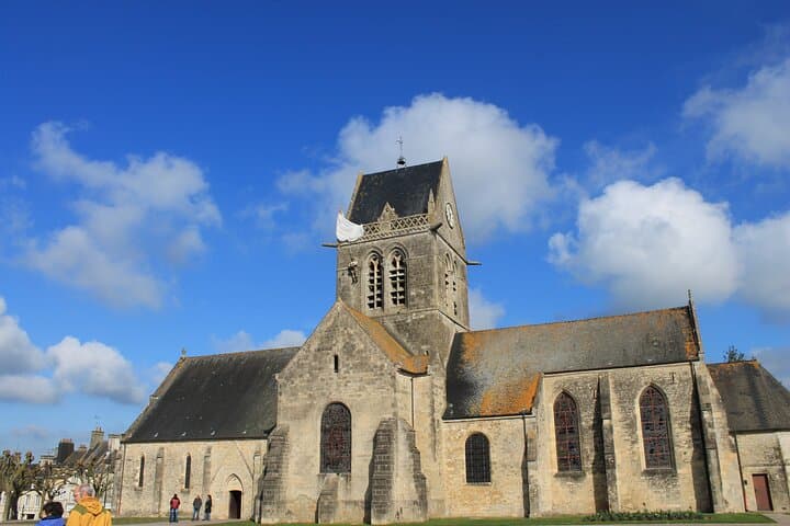 Discover D-Day: A Private Journey Through Normandy's Historic Beaches photo 5