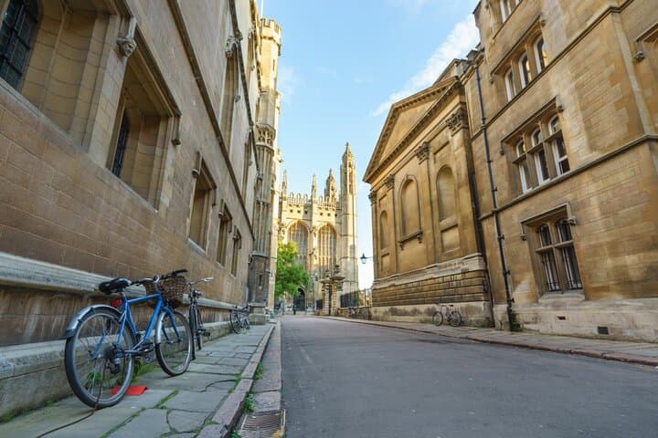 Cambridge Puzzle Walk: Scholars & Secrets Self-Guided City Game photo 6