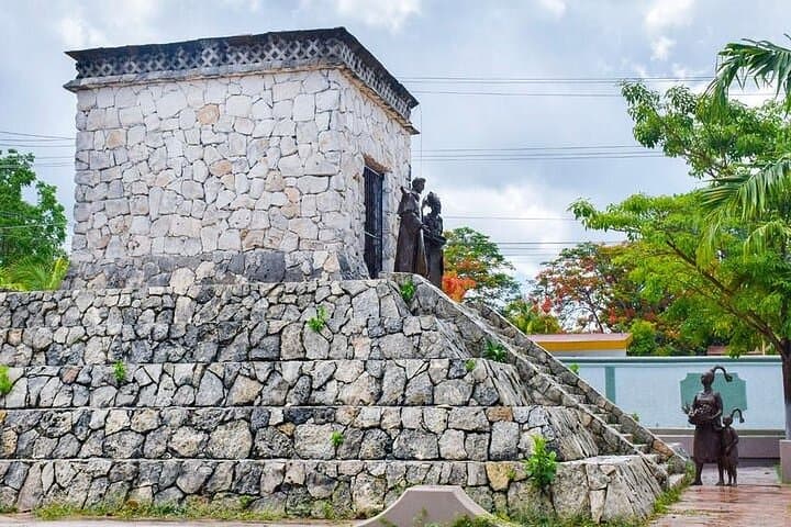 Private Cozumel Shore Excursion: San Gervasio, Tequila & Snorkel in 5 Hours photo 5