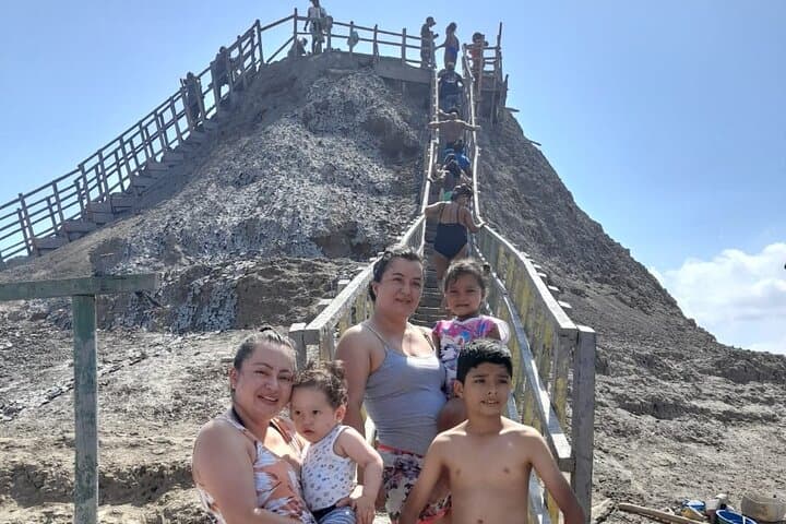 Mud Baths & The Pink Sea: Totumo Volcano and Galerazamba Day Tour photo 4