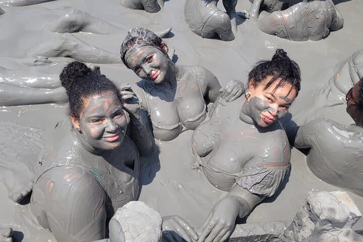 Mud Baths & The Pink Sea: Totumo Volcano and Galerazamba Day Tour photo 6