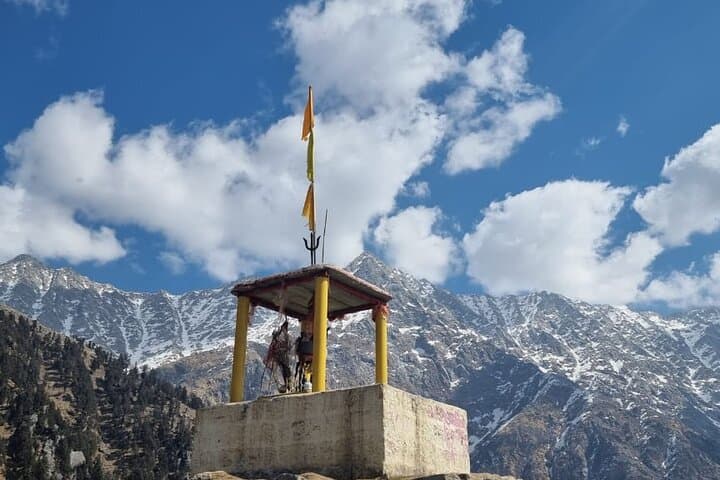 Indrahar Pass Trek: McLeodganj to 4,342m Dhauladhar Crossing