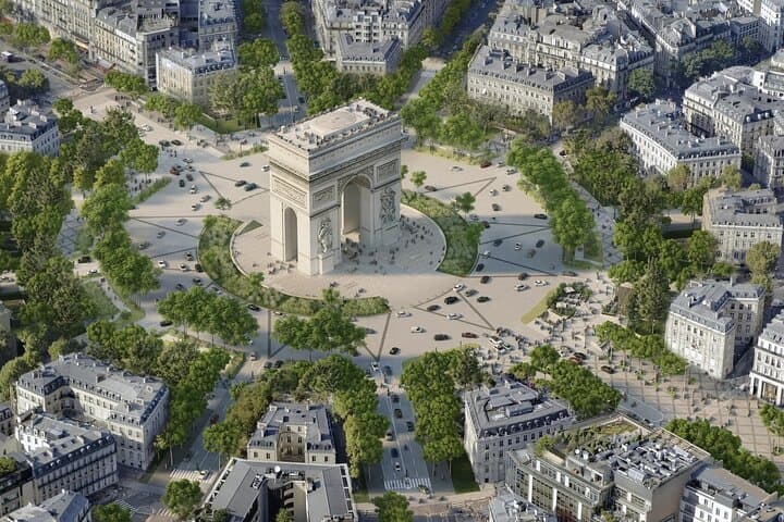 Quick Paris Panorama: Private 3-Hour City Tour with Seine Cruise