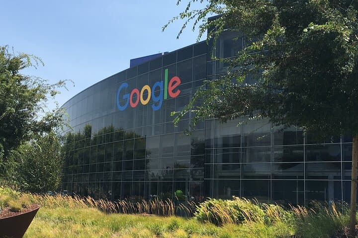 Silicon Valley Private 2-Hour Driving Tour: Highlights from Stanford to Apple Park