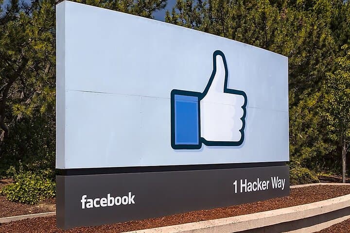 Silicon Valley Private 2-Hour Driving Tour: Highlights from Stanford to Apple Park photo 2