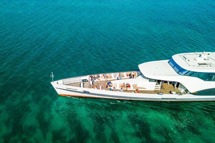 Lake Lucerne Panoramic Sightseeing Cruise: 1-Hour Yacht Tour from Lucerne photo 5