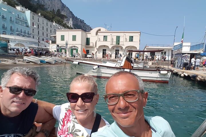 Full-Day Capri & Blue Grotto from Rome: Boats, Blue Cave & Faraglioni photo 5