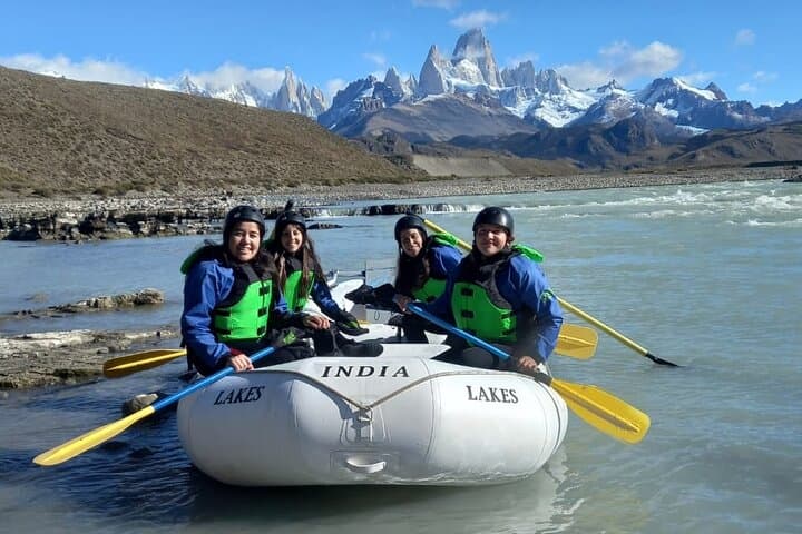Rio de las Vueltas Rafting — Class III Rapids with Fitz Roy Views photo 2