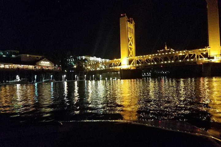 Private Concert Cruise on the Sacramento River: Evening Music & Custom Docking photo 3
