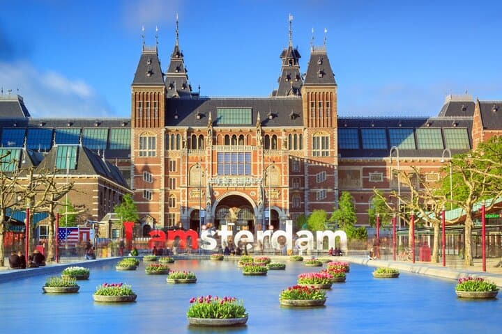 Self-Guided Puzzle Game on Amsterdam’s Canals — Interactive City Walk from Dam Square photo 4