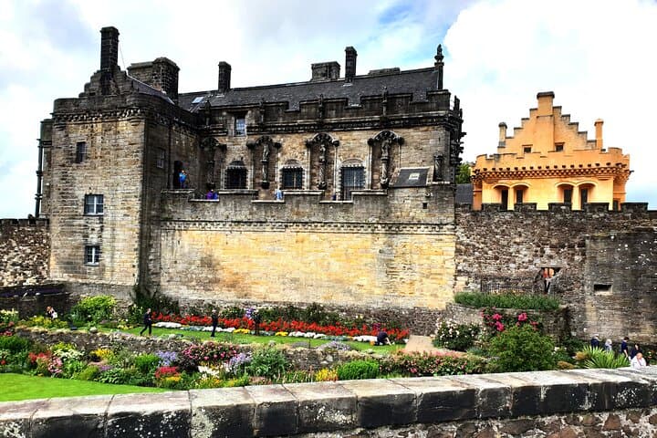 Loch Lomond, Dumbarton & Stirling Castle: Private Day Tour from Edinburgh photo 6