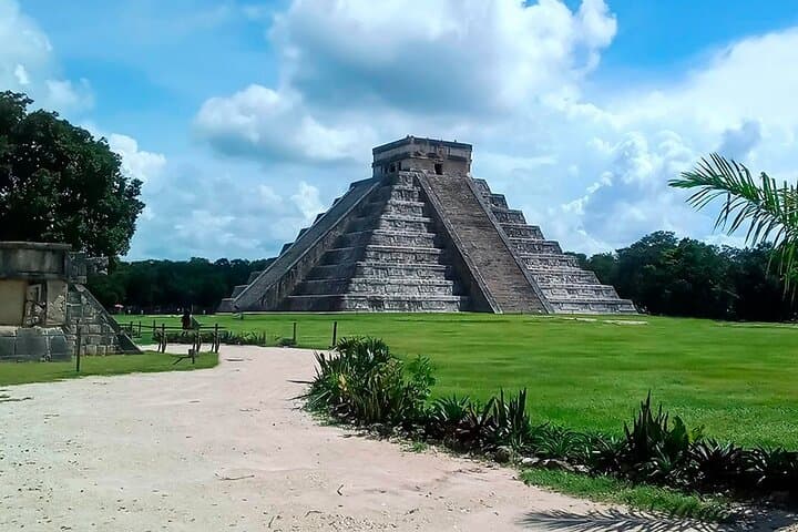 Chichen Itza Day Tour from Tulum with Cenotes Hubiku & Ik Kil photo 5