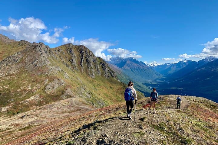 Alpine Classic Trek: Chugach Ridgeline Hike with Mile-High Views
