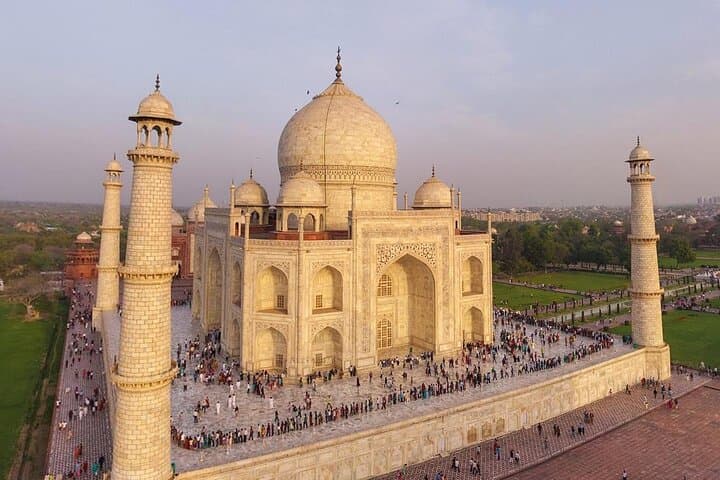 Taj Mahal & Agra City E‑Rickshaw Full‑Day Guide: Sunrise, Forts & Local Eats photo 5