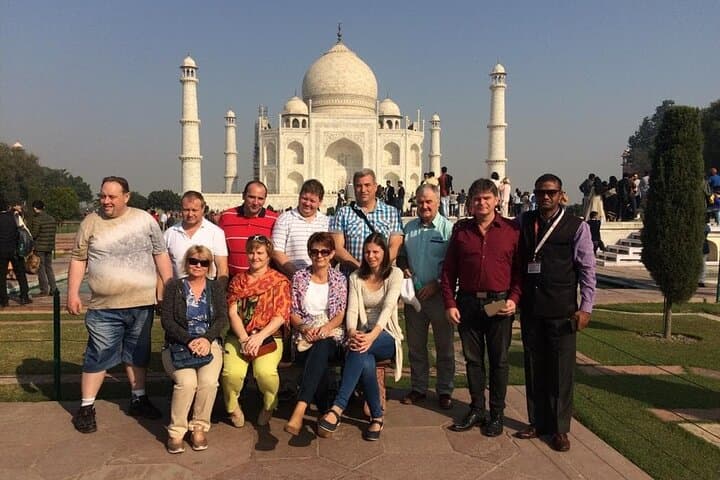 Delhi to Agra Day Trip by Gatimaan Express: Taj Mahal, Agra Fort & Baby Taj in One Day photo 6