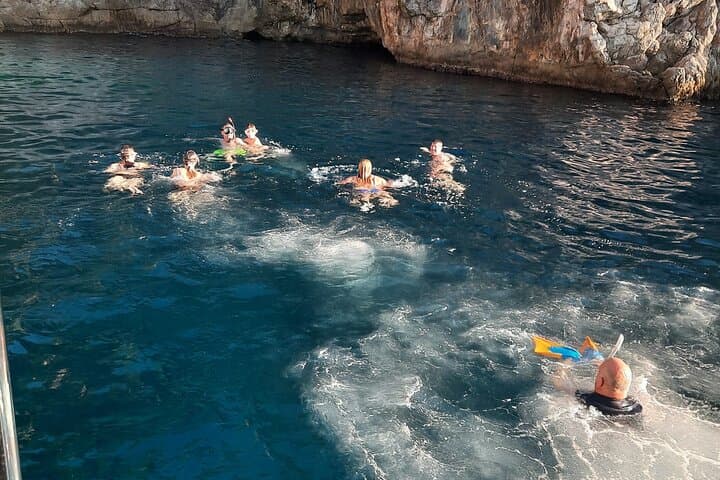 Half-Day Private Speedboat Tour of Dubrovnik Islands — Blue Cave, Lopud & Šunj Beach photo 3