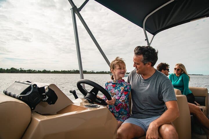 Pontoon Rental from Fort Walton Beach: 4-Hour Cruise to Crab Island & Choctawhatchee Bay photo 3