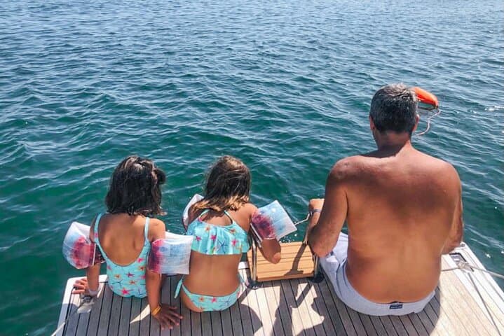 Private Luxury Sailing Beach Tour from Lisbon to Cascais photo 3