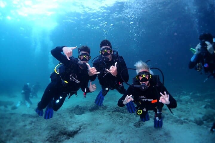 PADI Discovery Scuba Diving & Snorkeling in Fujairah with BBQ Lunch photo 5