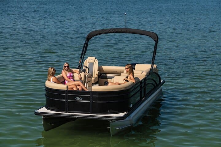 Sister Bay 23' Pontoon Rental: 3.5-Hour Cruise on Door County’s Waters photo 5