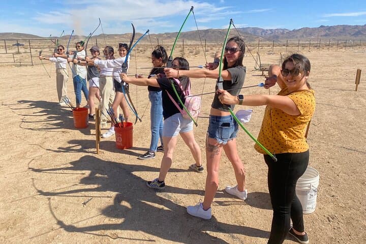 Private Archery Session Near Joshua Tree — 1-Hour Guided Range on a Desert Lot photo 5