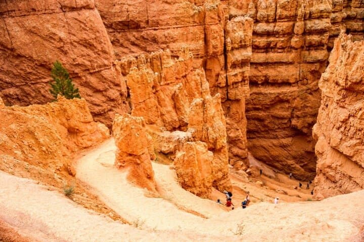 Drive Utah’s Mighty Five: Self-Guided Audio Tour Bundle for National Parks photo 3