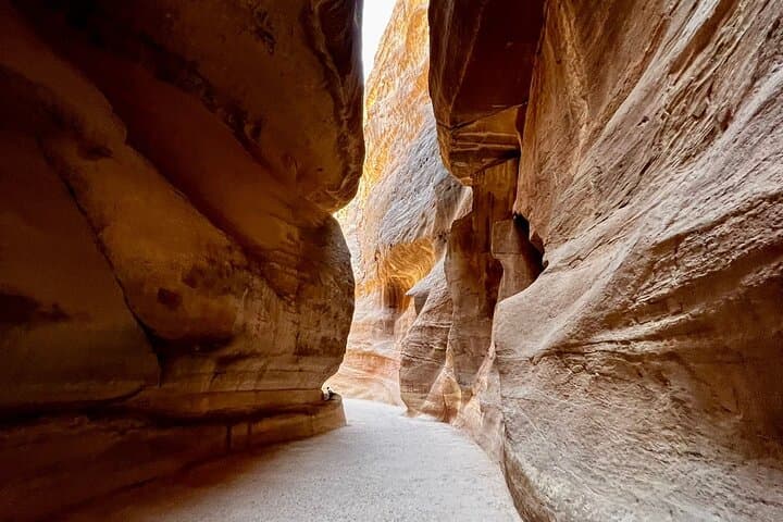 Private One-Day Petra from Amman: A Flexible, Guided Drive to the Treasury photo 4