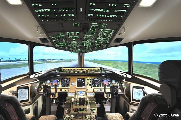 Fly a Real Cockpit in Tokyo — 70-Minute Boeing 777 Flight Simulator Experience