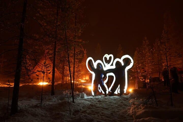 Aurora Hunting Photo Tour from Rovaniemi: Night Chase & Photography Tips photo 4