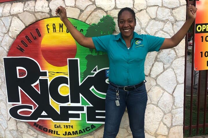 Experience Negril's Seven Mile Beach and Sunset Extravaganza photo 4